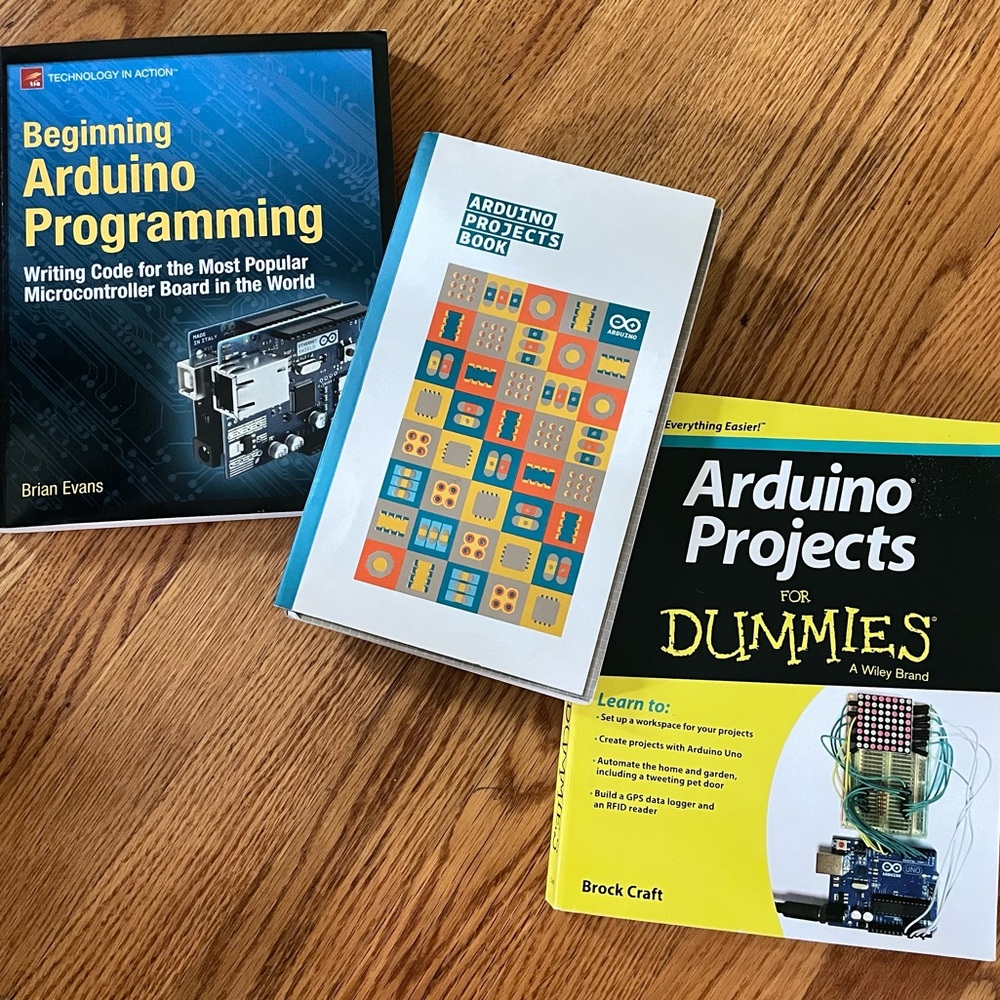 Arduino Books: Arduino Projects for Dummies, Beginning Arduino Programming, + - Picture 1 of 12